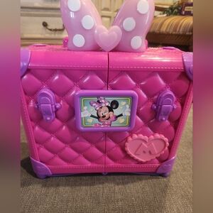 Disney Minnie Mouse Pink Suitcase Closet Toy